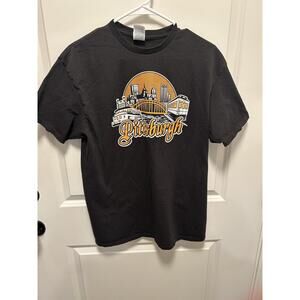 Pittsburgh T Shirt Size Large